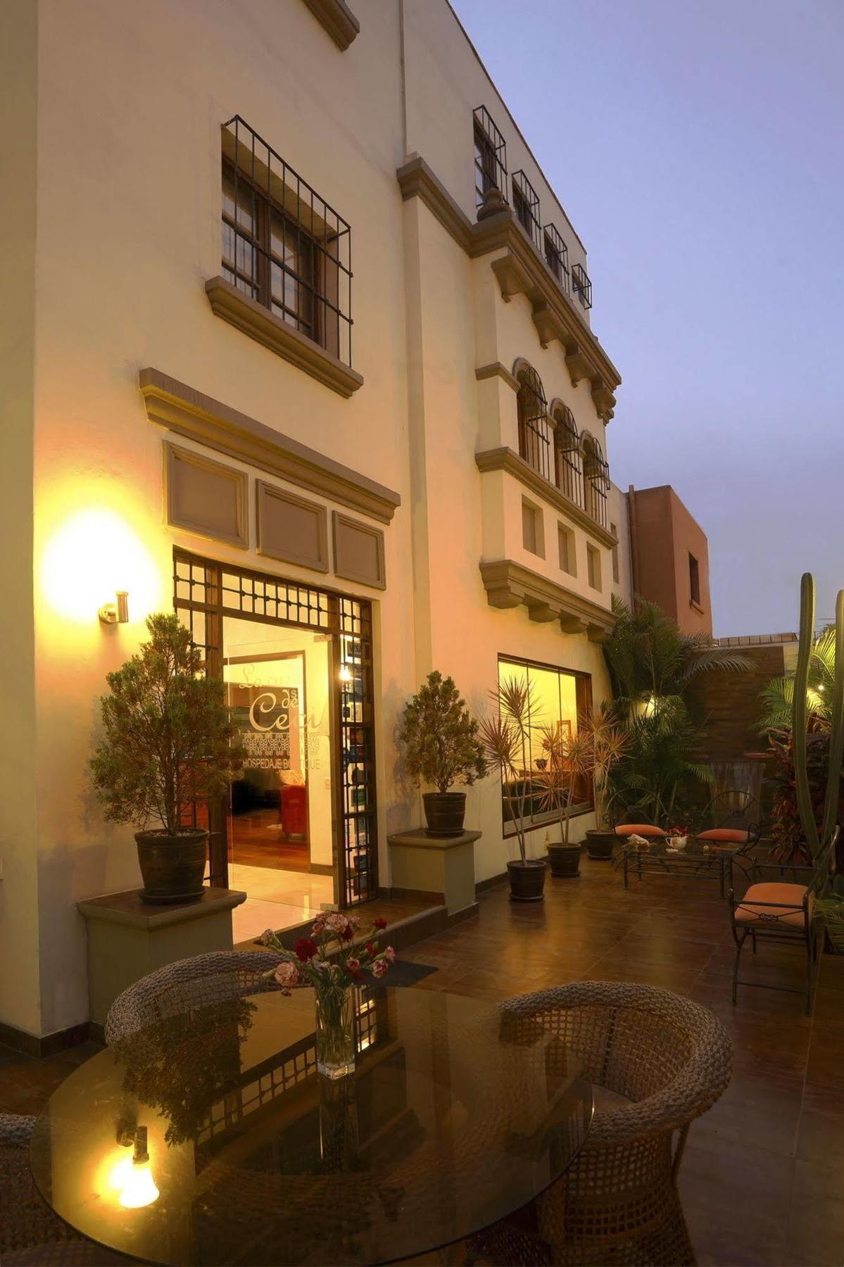 Bed & Breakfast - La Casa De Ceci Lima Bagian luar foto